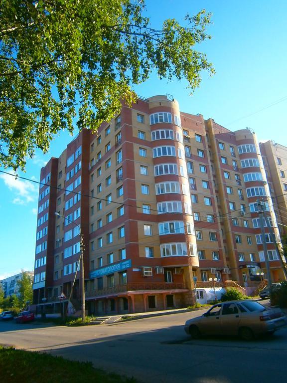 Сomfort Apartments Na Svobody Syktyvkar Buitenkant foto